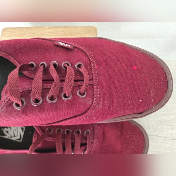 Vans Authentic Low Top Skate Shoes Sneakers Burgundy Maroon Mens Size 10.5 - Picture 5 of 9